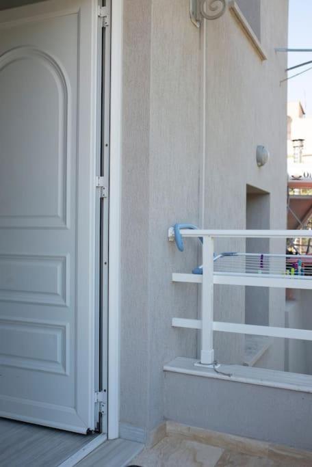 Anadora 2: Hospitable Stone House With Yard Apartment Alexandroupoli Exterior photo